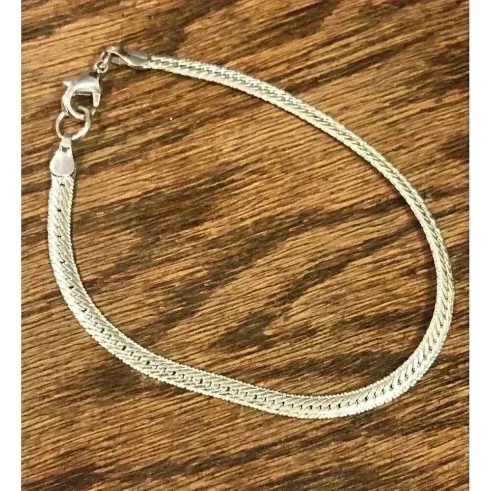 Silver Tone Chain Bracelet Size‎ 7 1/2